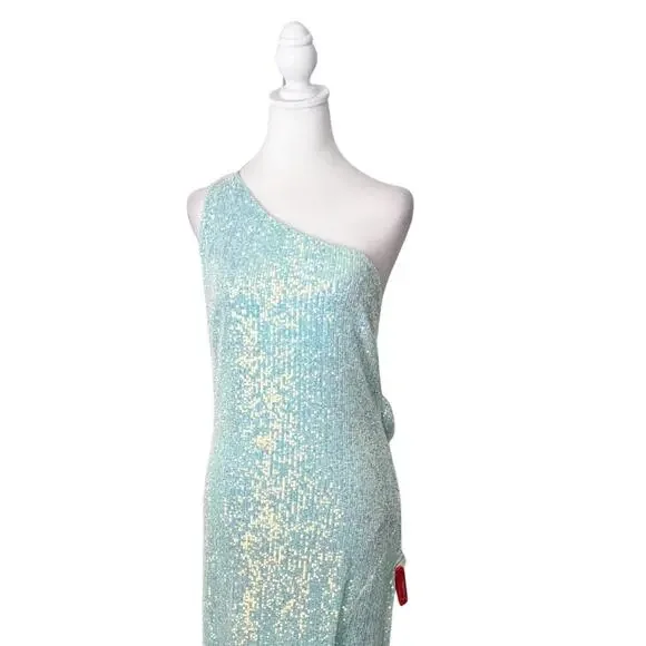 Mac Duggal 12 - Picture 3 of 9